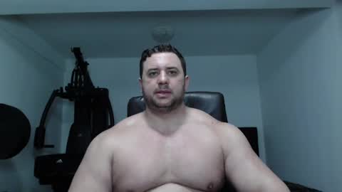 Snapshot of hot_stefano1 chatting on 02-16-25, 04:10 Stefano.. online show from 02-16-25, 04:10