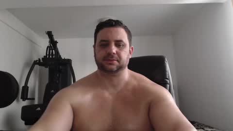 Snapshot of hot_stefano1 chatting on 02-19-25, 03:05 Stefano.. online show from 02-19-25, 03:05