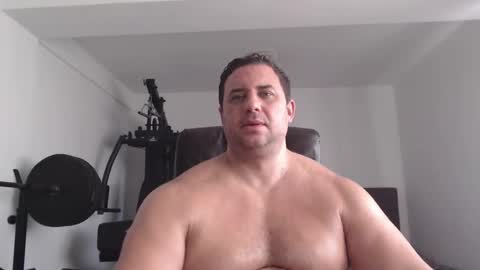 Snapshot of hot_stefano1 chatting on 09-20-25, 05:41 Stefano.. online show from 09-20-25, 05:41