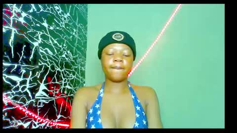 Snapshot of hot_stellaa chatting on 01-12-25, 02:56 Stella online show from 01-12-25, 02:56