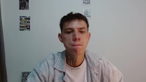 Snapshot of hot_teo_ chatting on 12-16-25, 09:58 Mateo online show from 12-16-25, 09:58