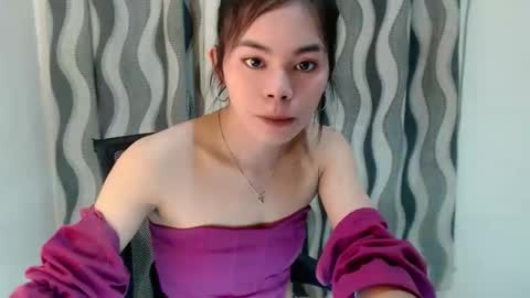 Yanna online show from 05-27-26, 01:08