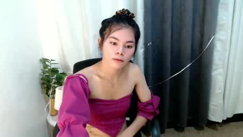 Yanna online show from 05-29-26, 01:53