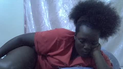 hot_zelinda online show from 06-17-26, 12:02