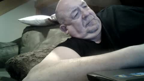 Snapshot of hotandhornyxxx1 chatting on 12-19-24, 09:49 Hot and Horny online show from 12-19-24, 09:49