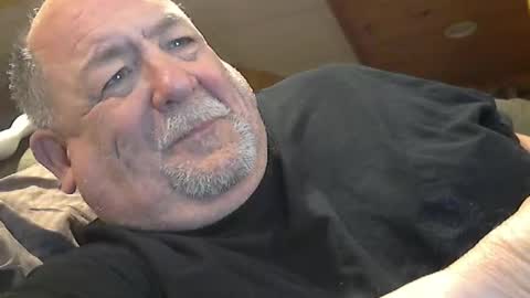 Snapshot of hotandhornyxxx1 chatting on 03-25-26, 06:58 Hot and Horny online show from 03-25-26, 06:58