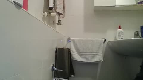 Snapshot of hotandwild2003 chatting on 02-11-26, 02:11 hotandwild2003 online show from 02-11-26, 02:11