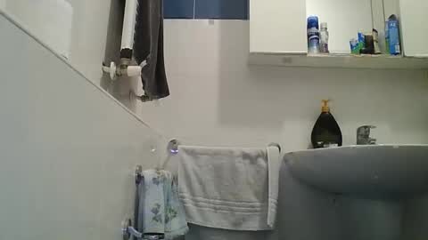 Snapshot of hotandwild2003 chatting on 02-26-26, 10:31 hotandwild2003 online show from 02-26-26, 10:31