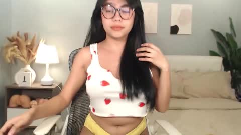 hotasian_gabby69 online show from 02-02-26, 01:21