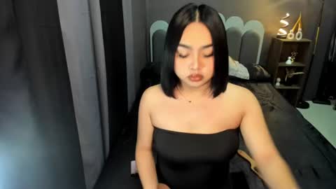 hotasian_lili online show from 07-26-26, 04:42