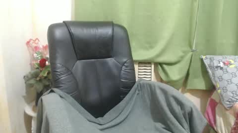 hotasianayra69 online show from 11-30-25, 04:22