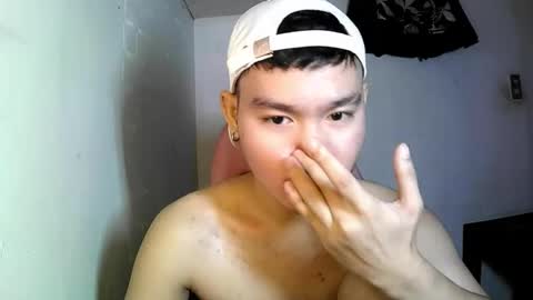 Snapshot of hotasianwildfuck chatting on 09-26-25, 03:38 hotasianwildfuck online show from 09-26-25, 03:38