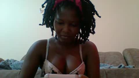 love online show from 02-14-25, 04:37