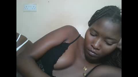 love online show from 10-28-25, 05:37