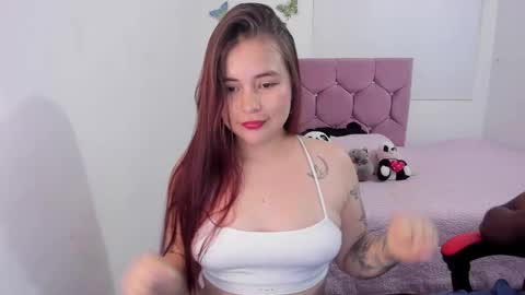 Snapshot of hotbbcwife chatting on 11-06-25, 01:17 lesly and ander online show from 11-06-25, 01:17