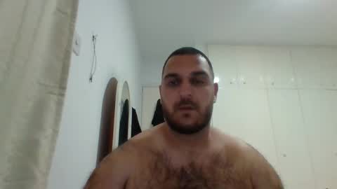 Snapshot of hotbearforyou96 chatting on 01-06-26, 04:32 Hotbearhorny online show from 01-06-26, 04:32