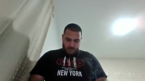 Snapshot of hotbearforyou96 chatting on 01-11-26, 06:46 Hotbearhorny online show from 01-11-26, 06:46