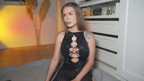 Bella online show from 10-02-25, 05:31