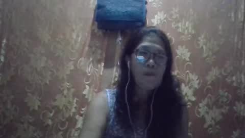 Snapshot of hotbetty_45 chatting on 01-15-26, 12:21 hotbetty_45 online show from 01-15-26, 12:21