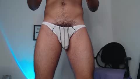Snapshot of hotboyneon490 chatting on 01-19-25, 01:44 Alex Neon online show from 01-19-25, 01:44