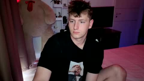 Snapshot of hotboyshorny chatting on 07-10-26, 08:07 Hotboyshorny online show from 07-10-26, 08:07