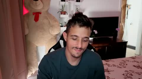 Snapshot of hotboyshorny chatting on 07-15-26, 09:14 Hotboyshorny online show from 07-15-26, 09:14