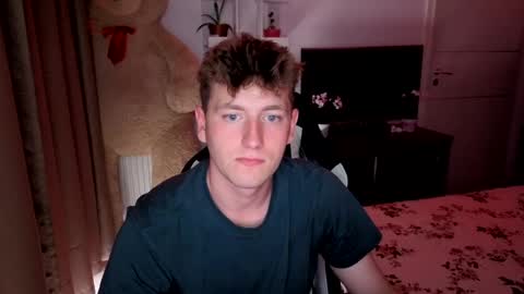 Snapshot of hotboyshorny chatting on 07-18-26, 03:05 Hotboyshorny online show from 07-18-26, 03:05