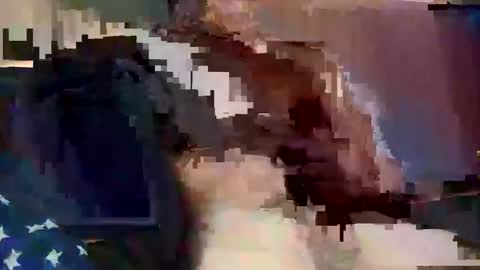 Snapshot of hotdaddy_35 chatting on 04-25-26, 05:32 hotdaddy_35 online show from 04-25-26, 05:32