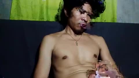 Snapshot of hotdaddy_35 chatting on 04-27-26, 06:22 hotdaddy_35 online show from 04-27-26, 06:22