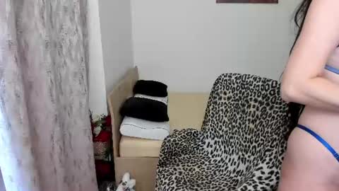 Snapshot of hotdelightsxy chatting on 07-13-26, 11:46 KRISS LUNA online show from 07-13-26, 11:46