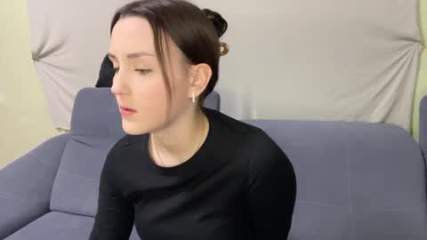 Max and Alina online show from 04-11-26, 07:40