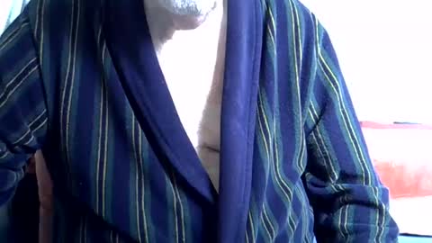 hotejok online show from 05-18-26, 09:15