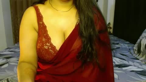 Snapshot of hoteliza6 chatting on 12-25-24, 08:07 Eliza i dont show face in any show online show from 12-25-24, 08:07