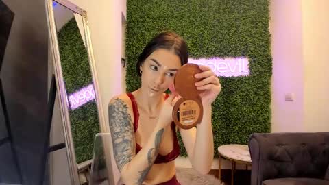 Snapshot of hotfallingdevil chatting on 01-25-25, 06:12 hotfallingdevil online show from 01-25-25, 06:12