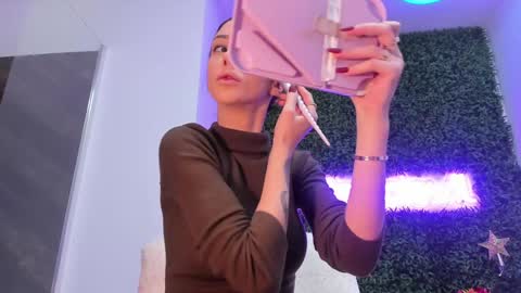 Snapshot of hotfallingdevil chatting on 11-29-25, 05:54 hotfallingdevil online show from 11-29-25, 05:54