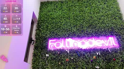 Snapshot of hotfallingdevil chatting on 12-16-25, 04:17 hotfallingdevil online show from 12-16-25, 04:17