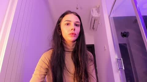 hotfallingdevil online show from 03-16-26, 05:35