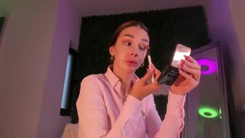 hotfallingdevil online show from 06-03-26, 04:48