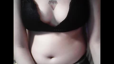 hotfuntasypinay online show from 06-01-26, 06:20