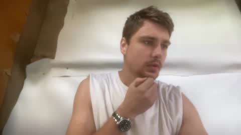 Snapshot of hotgentleman_3003 chatting on 07-06-26, 07:16 William online show from 07-06-26, 07:16