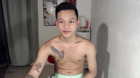 hotguy0503 online show from 10-19-25, 11:33