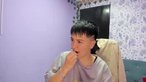 hannah online show from 11-04-25, 01:59