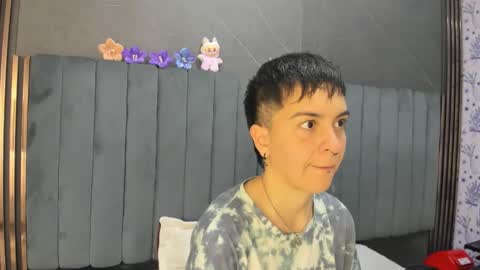 hannah online show from 02-09-26, 01:42