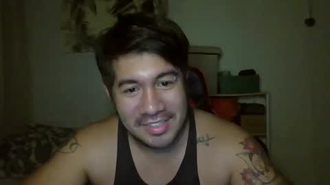 Snapshot of hothunkybear23 chatting on 12-25-24, 03:40 Khel online show from 12-25-24, 03:40