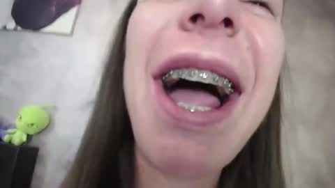 Lia   online show from 04-02-26, 08:01