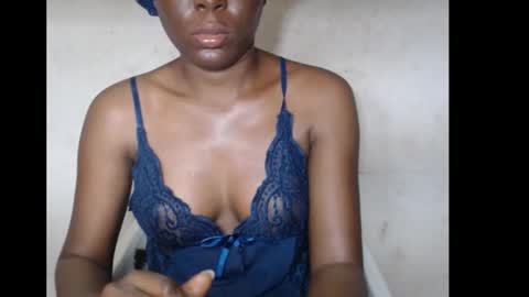 hotjessie0 online show from 10-20-25, 04:24