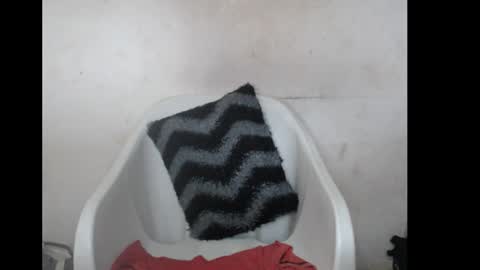 hotjessie0 online show from 11-19-25, 06:13