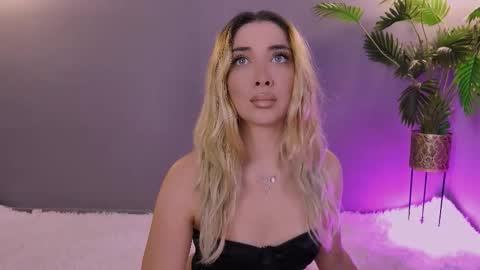 Snapshot of hotjessxx chatting on 03-24-26, 07:46 Maria online show from 03-24-26, 07:46