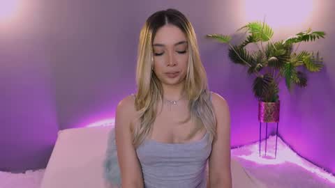 Snapshot of hotjessxx chatting on 03-27-26, 08:26 Maria online show from 03-27-26, 08:26
