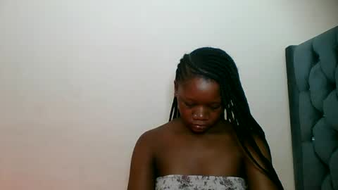 LOYCE online show from 05-11-26, 12:49